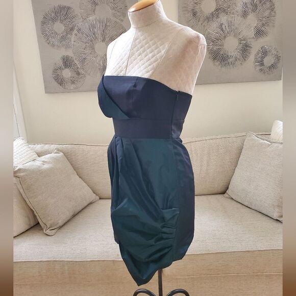 BCBGeneration Strapless Party Minidress sz 6 - Picture 4 of 11